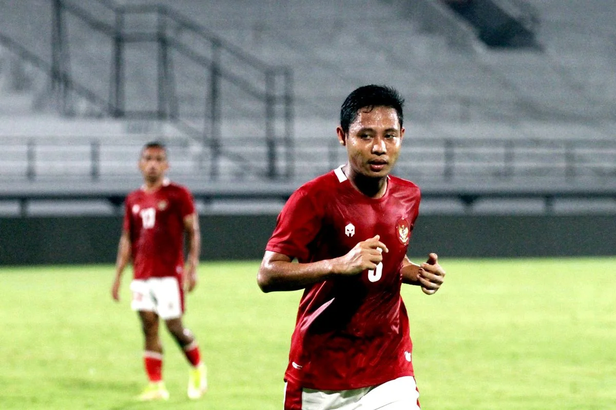 Indra Sjafri dan Evan Dimas Ikatan yang Tak Pernah Putus